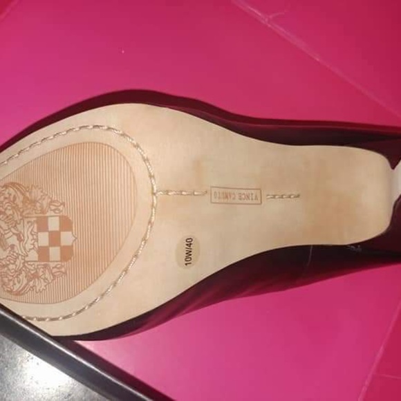 Vince Camuto heels size 10W - Picture 3 of 6